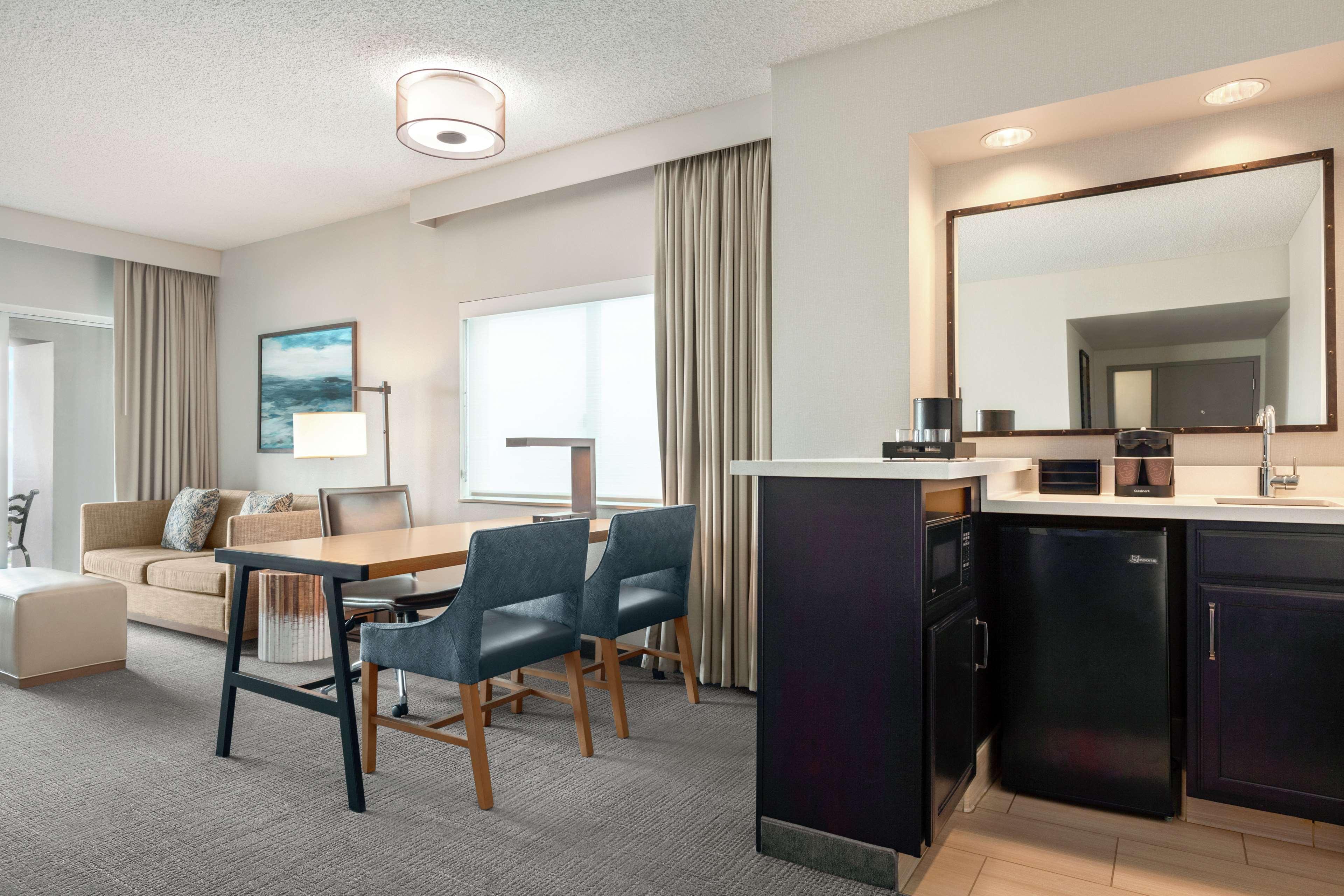 Embassy Suites By Hilton Monterey Bay Seaside Zewnętrze zdjęcie