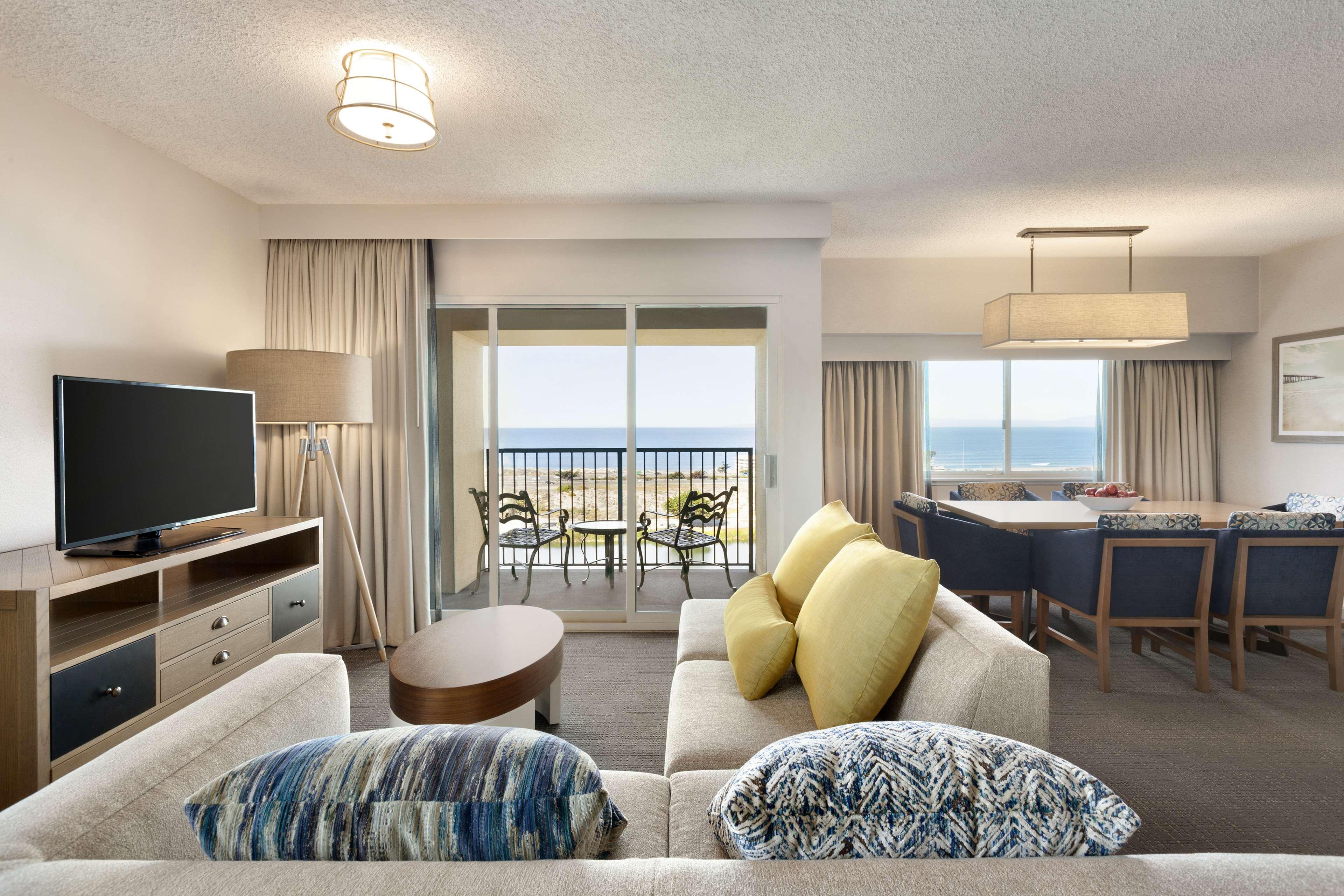 Embassy Suites By Hilton Monterey Bay Seaside Zewnętrze zdjęcie